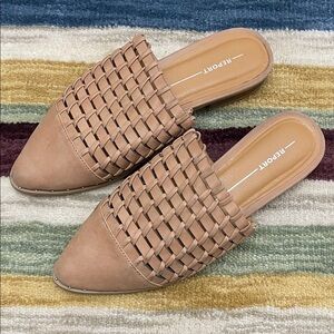 Report Woven Tan Mules